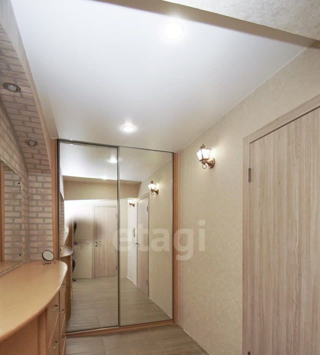 квартира г Омск р-н Центральный ул 25-я Линия 72 фото 5