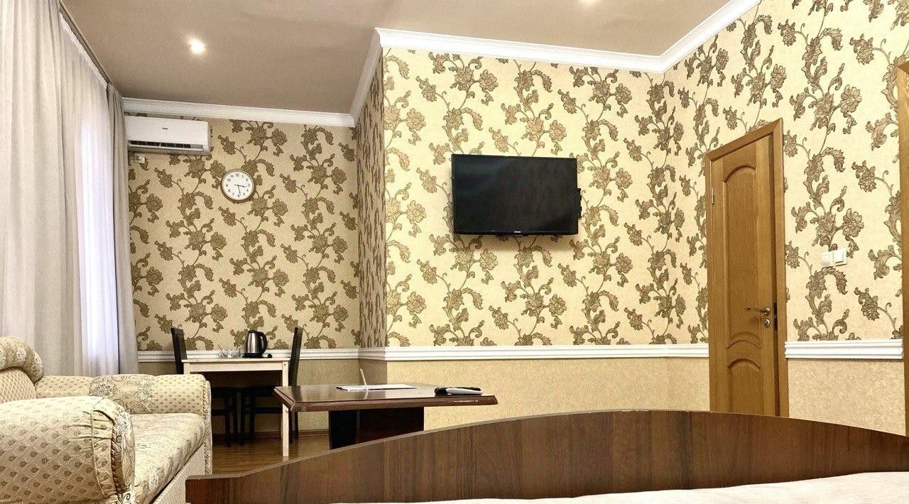 комната г Кисловодск ул Кирова 1 фото 11