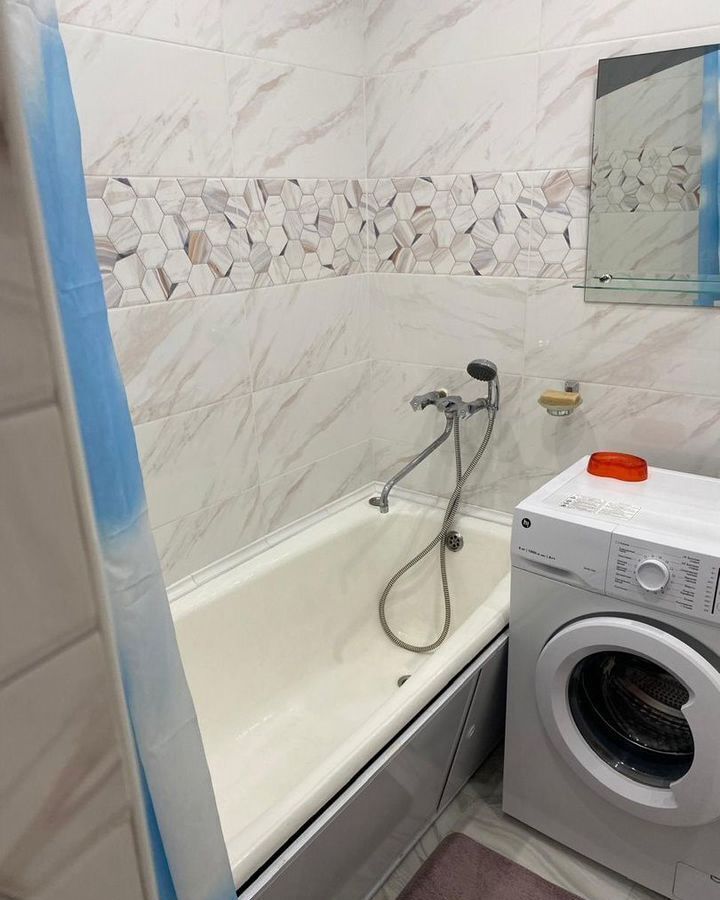квартира г Красноярск р-н Центральный ул Водянникова 2б фото 7