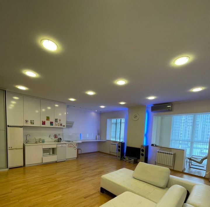 квартира г Омск р-н Центральный ул Фрунзе 1к/3 фото 2