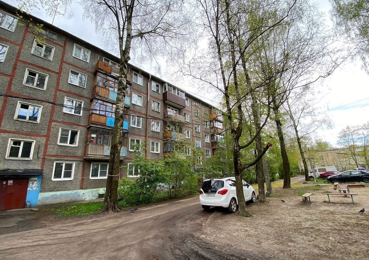 квартира г Ярославль р-н Дзержинский ул Урицкого 13 фото 2