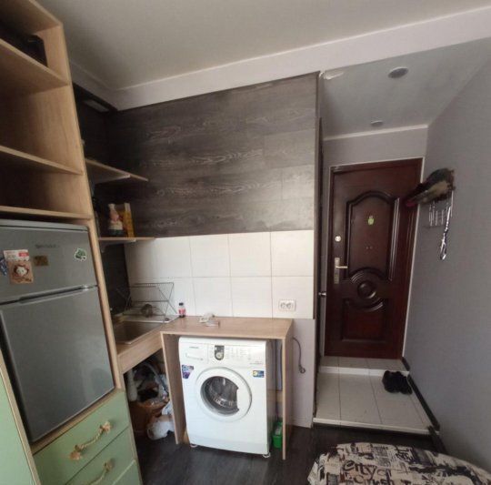 комната г Красноярск р-н Свердловский ул Анатолия Гладкова 17а фото 2