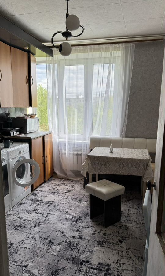 комната г Москва метро Новогиреево ул Молостовых 10к/3 фото 1