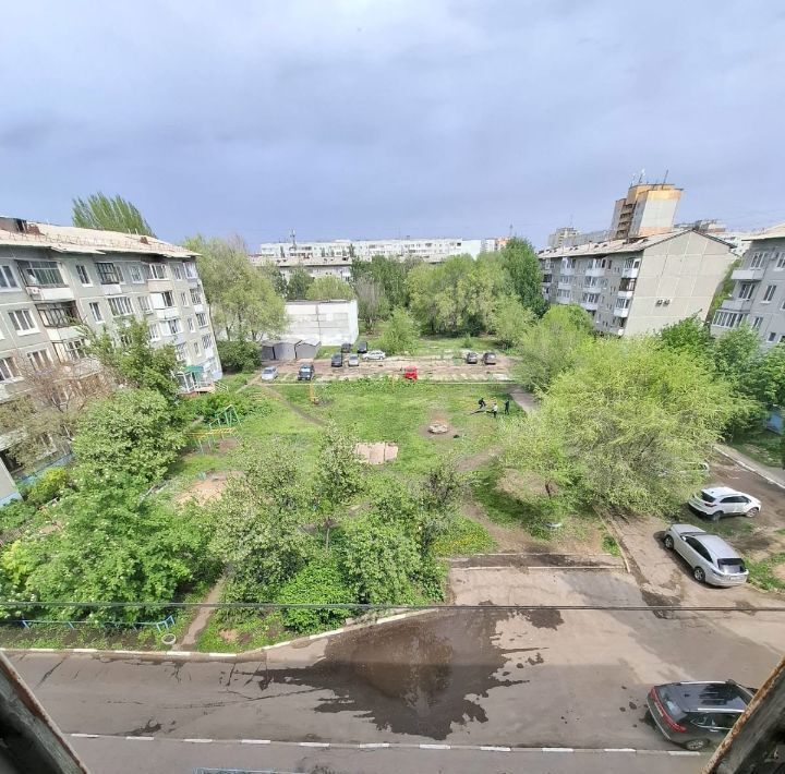 квартира г Омск р-н Кировский ул Дмитриева 13/8 фото 20