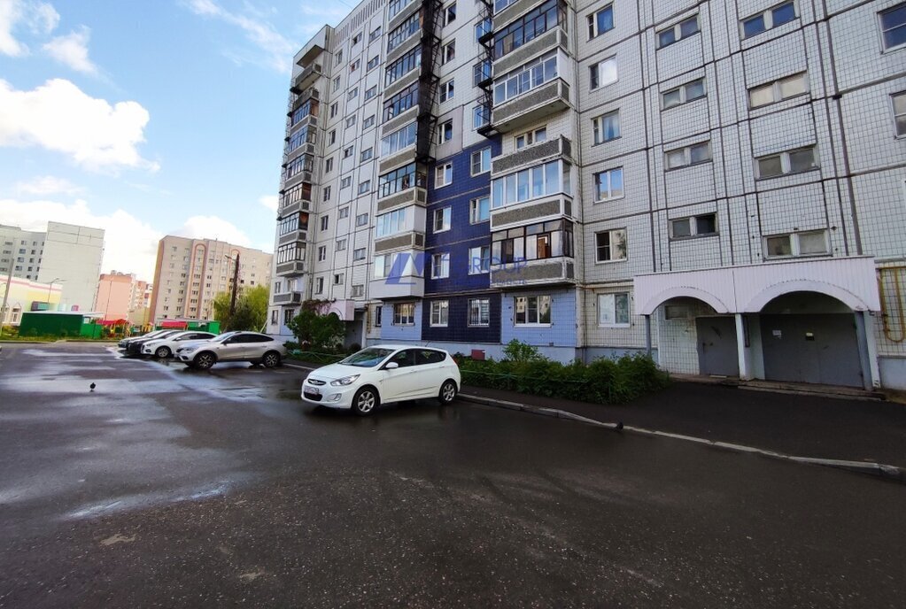 квартира г Ярославль ул Строителей 1к/4 фото 12