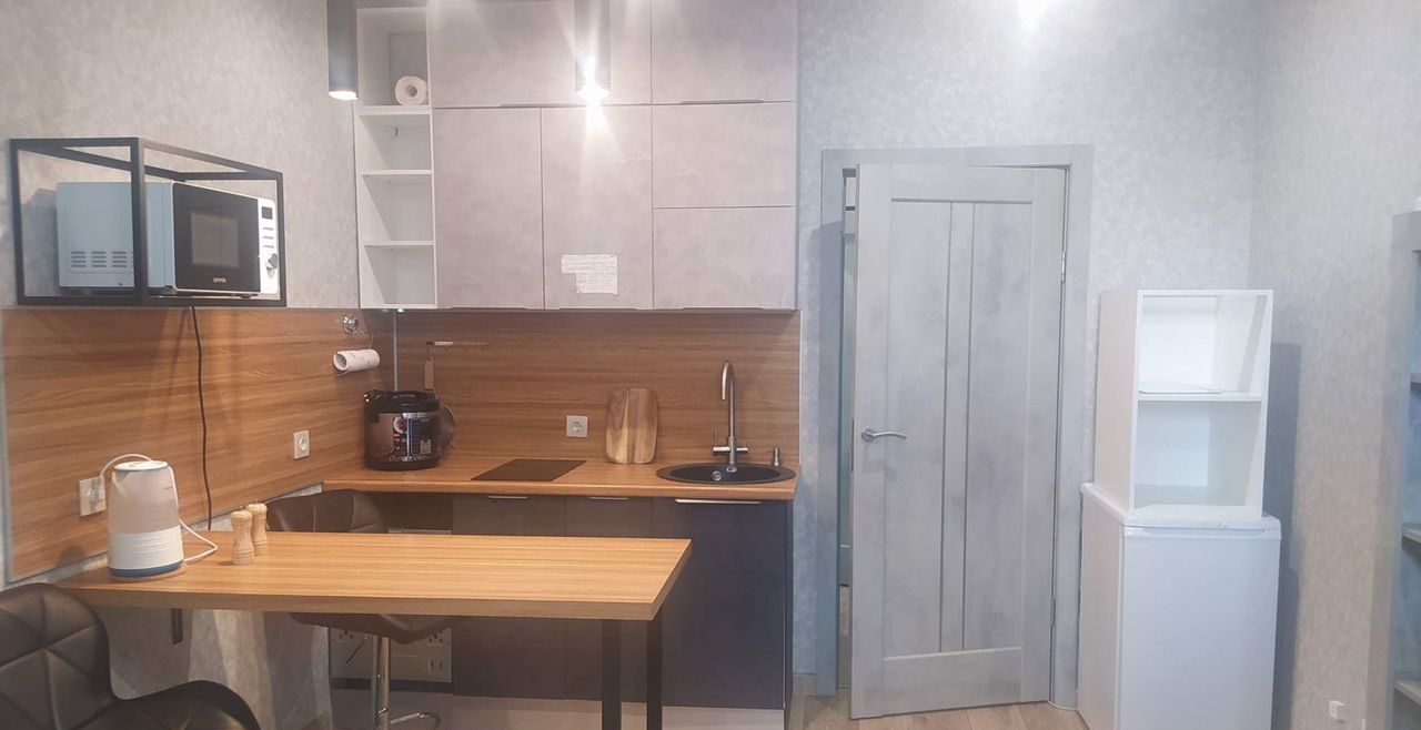 квартира г Красноярск р-н Советский ул Алексеева 10 фото 1
