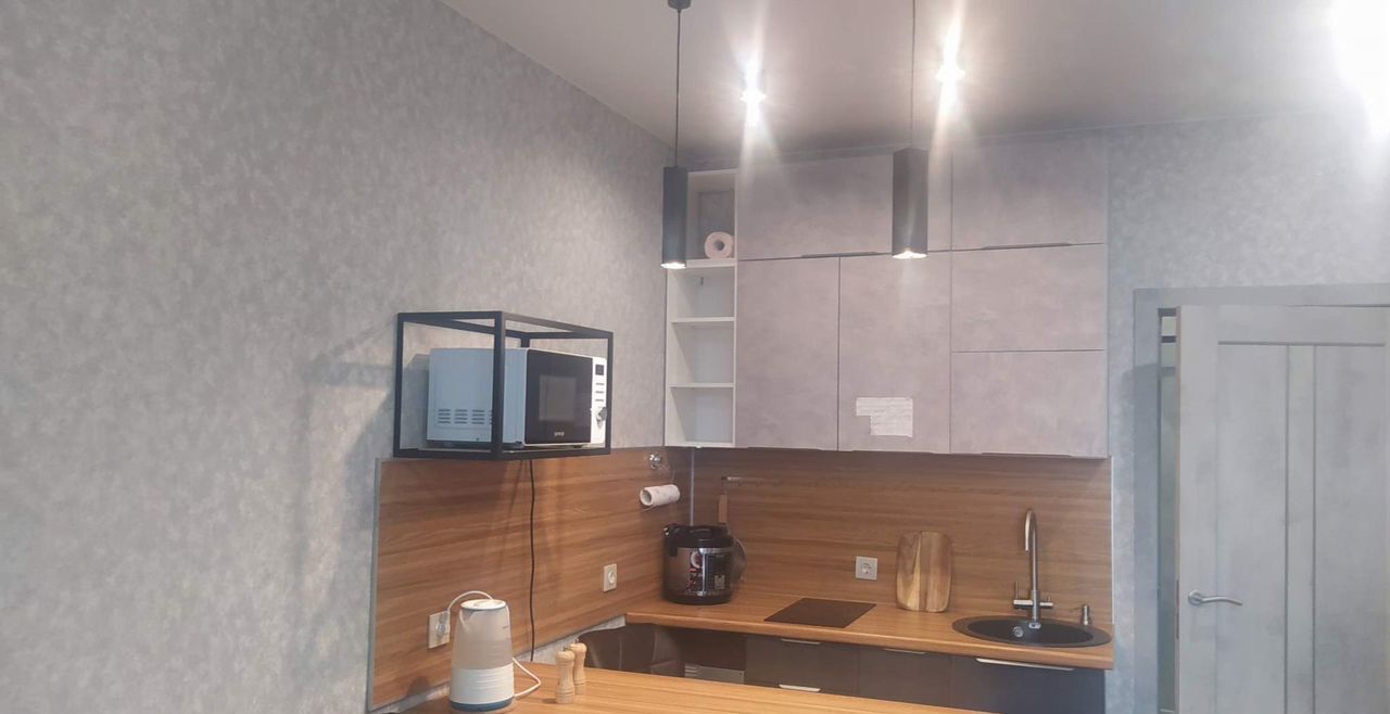 квартира г Красноярск р-н Советский ул Алексеева 10 фото 2