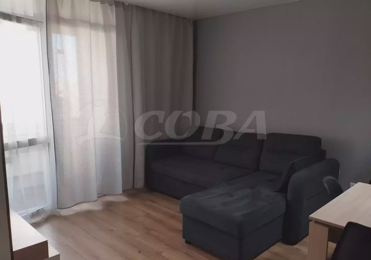 квартира г Тобольск 6-й мкр-н, 110к 1 фото 2