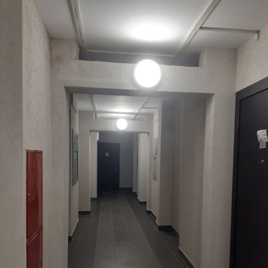квартира г Красноярск р-н Октябрьский ул Калинина 1 фото 13