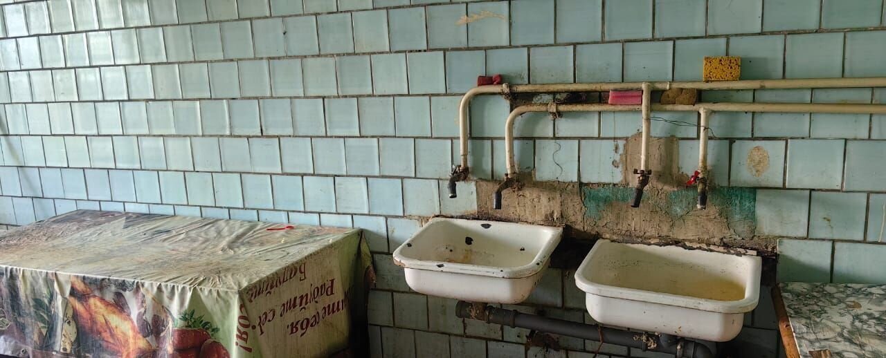 комната г Саратов р-н Ленинский ул Тверская 38 фото 6