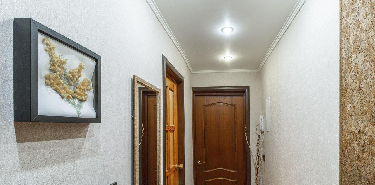 квартира г Омск р-н Ленинский ул Всеволода Иванова 18 фото 17