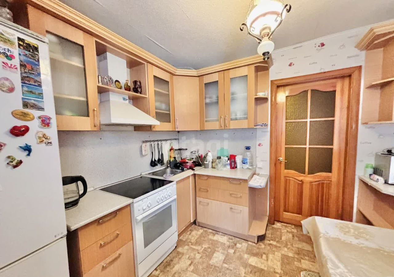 квартира г Старый Оскол мкр-н Дубрава, квартал 1, 15 фото 1