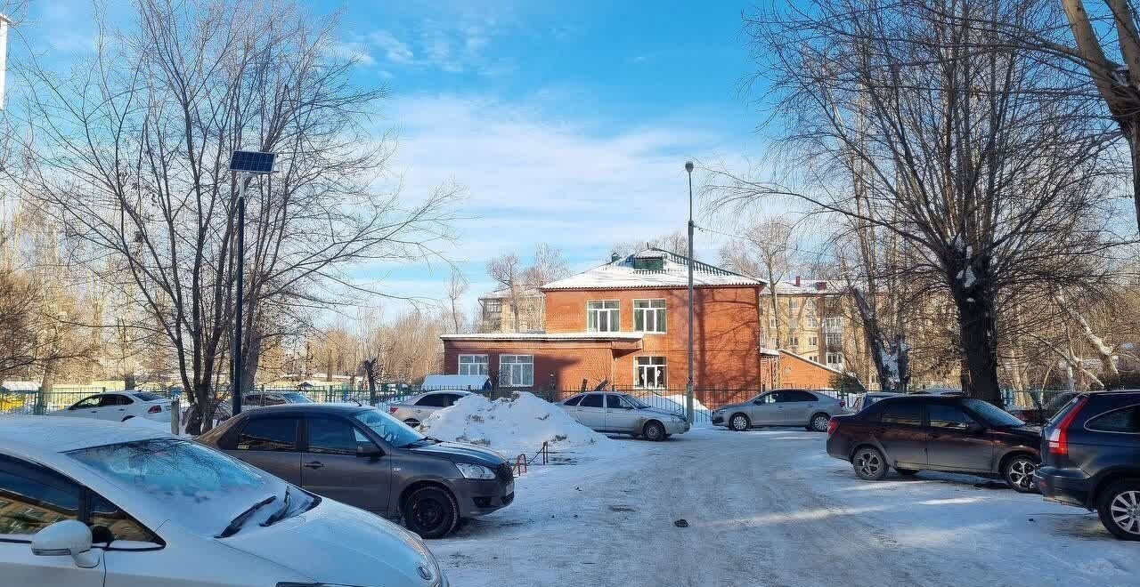 квартира г Омск р-н Центральный ул 21-я Амурская 3б фото 24