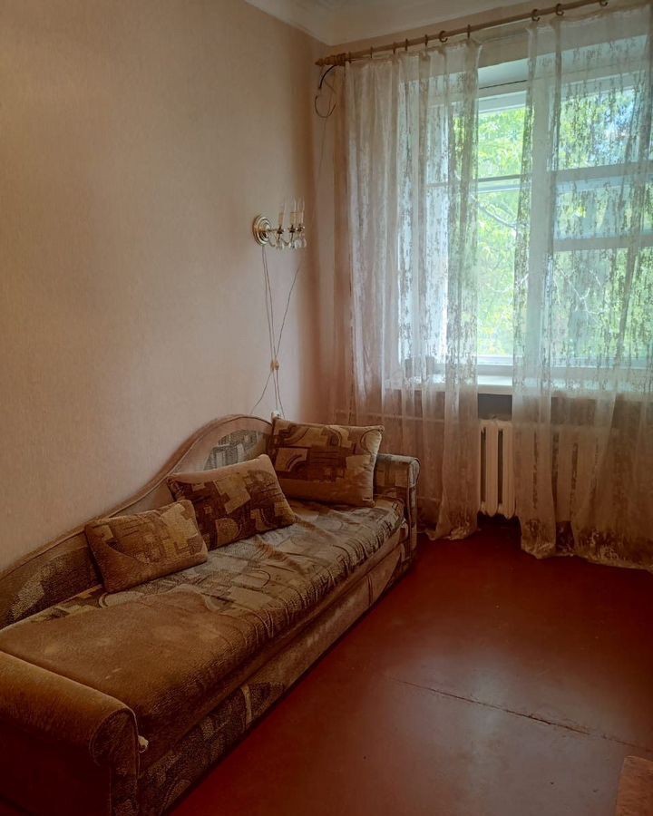 комната г Ангарск р-н Кварталы, 38, Ангарский г. о., 22-й квартал фото 3