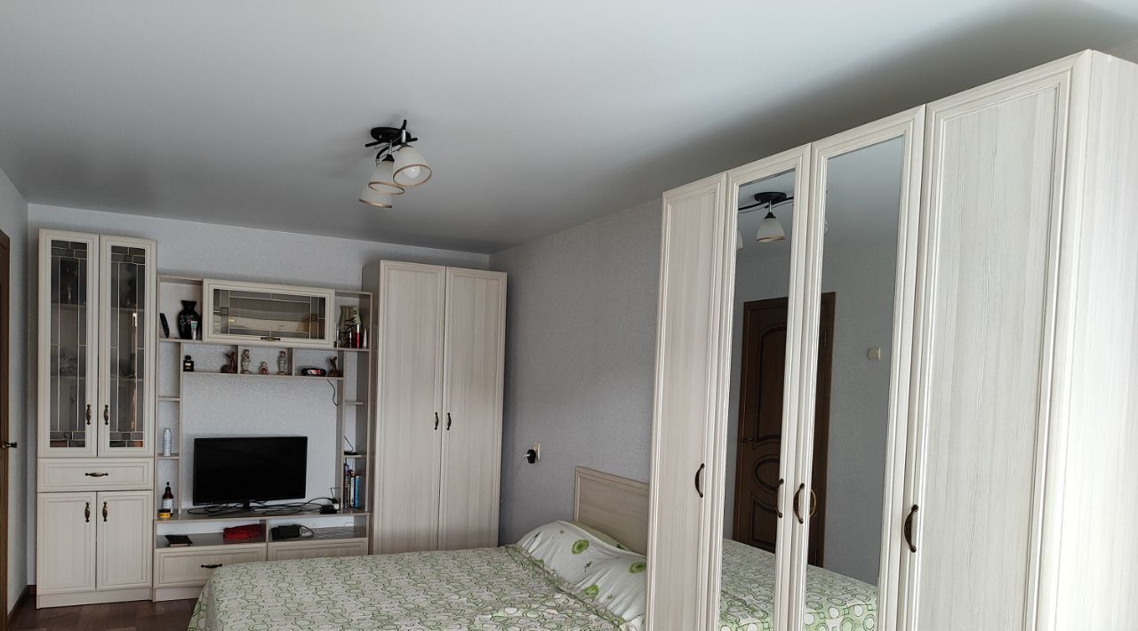 квартира г Волгоград р-н Красноармейский ул им. Фадеева 43 фото 1