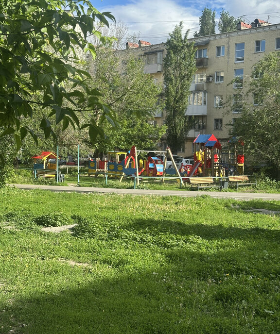 квартира г Саратов ул Белоглинская 17 фото 27