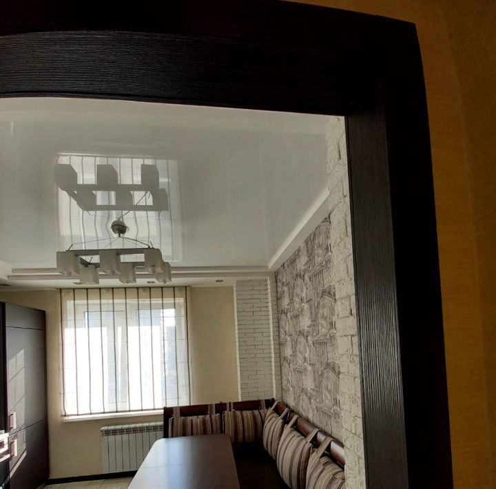 квартира г Омск р-н Кировский пр-кт Комарова 21к/2 фото 7
