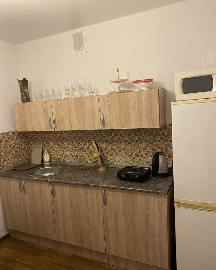 квартира г Саратов р-н Заводской ул Лопатина Гора 14к/1 фото 4