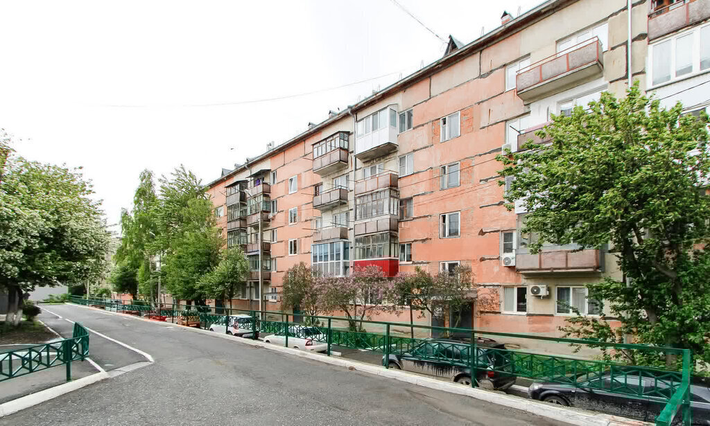 квартира г Тюмень р-н микрорайон Метелёва ул Метелёвская 4 фото 27