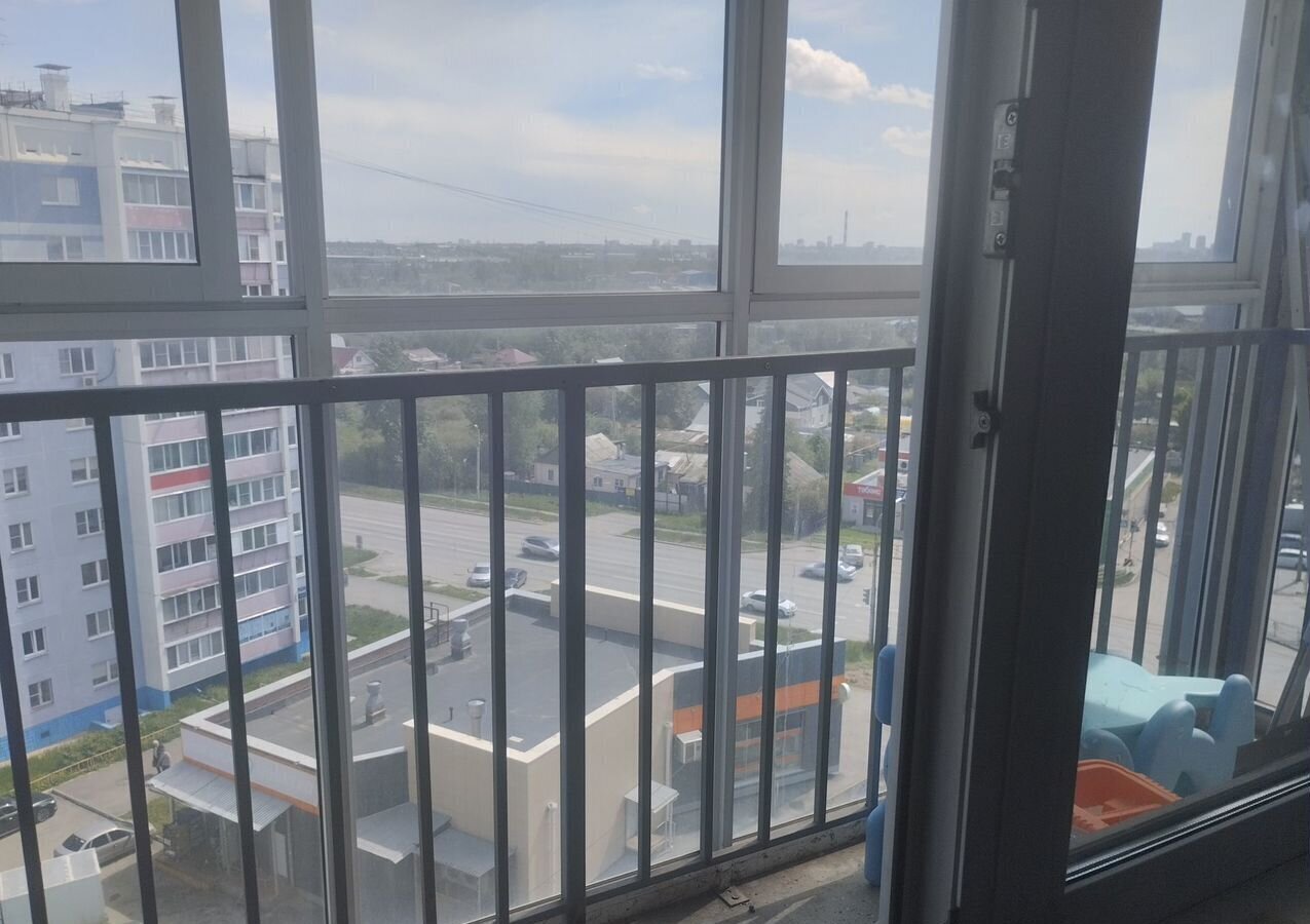квартира г Челябинск р-н Курчатовский ул Шагольская 2 фото 12