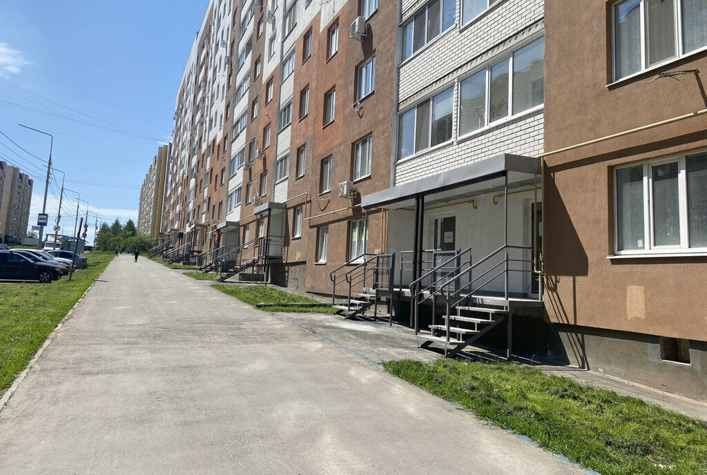свободного назначения г Саратов улица имени К. П. Панченко, 3 фото 1