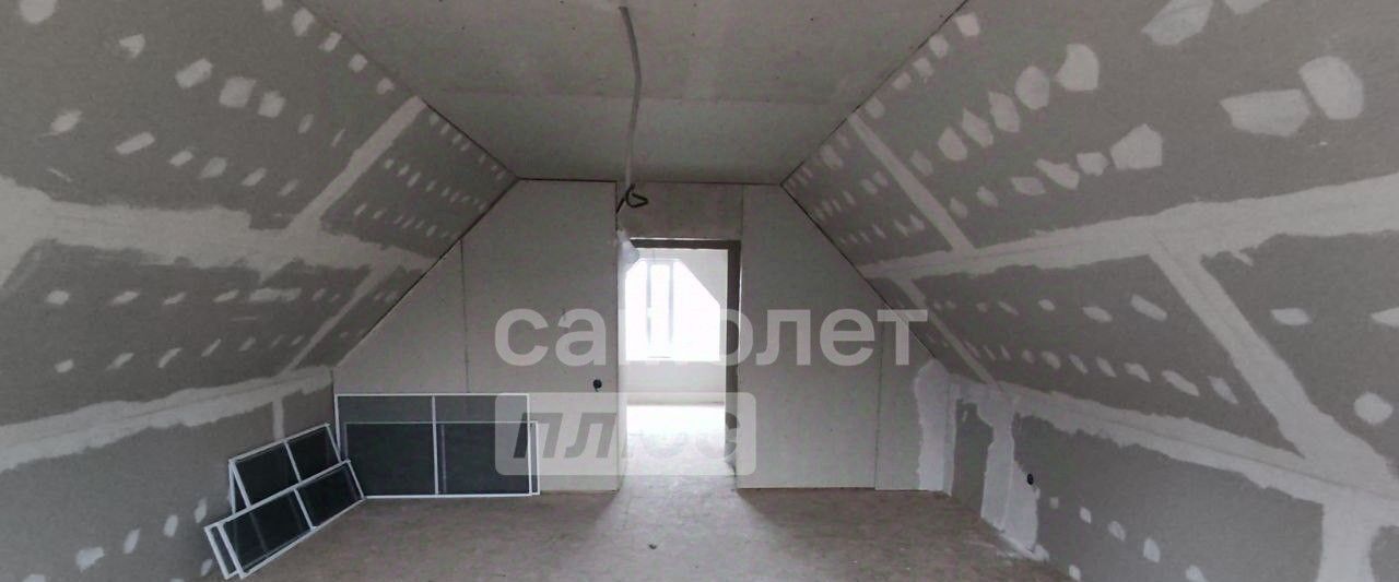 дом г Волгоград р-н Дзержинский ул Знаменская 88/153 фото 18