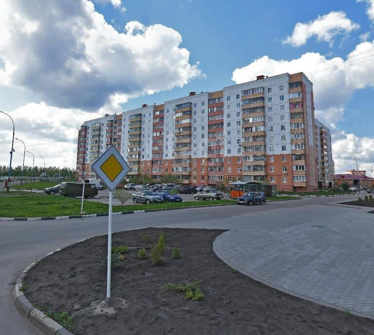 квартира р-н Яковлевский г Строитель ул Жукова 9 фото 3