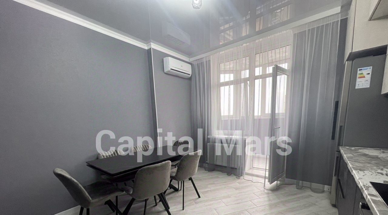 квартира г Краснодар р-н Прикубанский ул им. Героя Яцкова И.В. 19к/3 фото 3