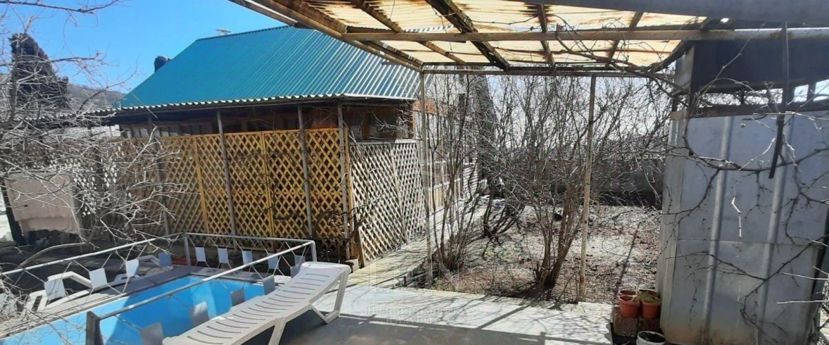 дом г Алушта с Нижняя Кутузовка ул Парковая 3 фото 1