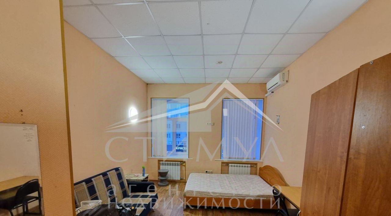 квартира г Саратов р-н Фрунзенский пр-кт им Петра Столыпина 13 фото 2