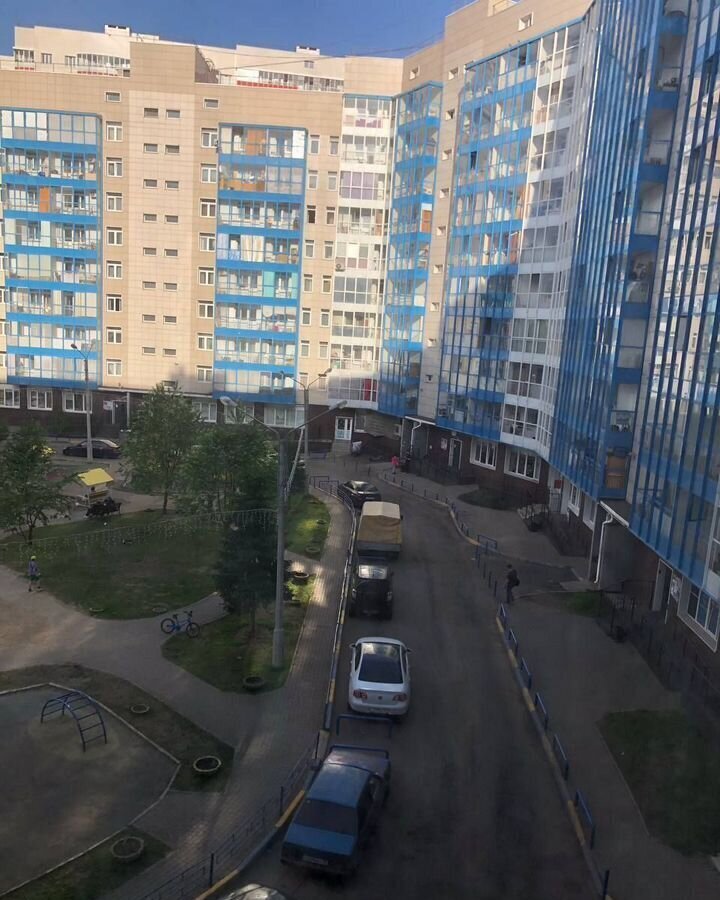 квартира г Красноярск р-н Свердловский ул Карамзина 18 фото 16
