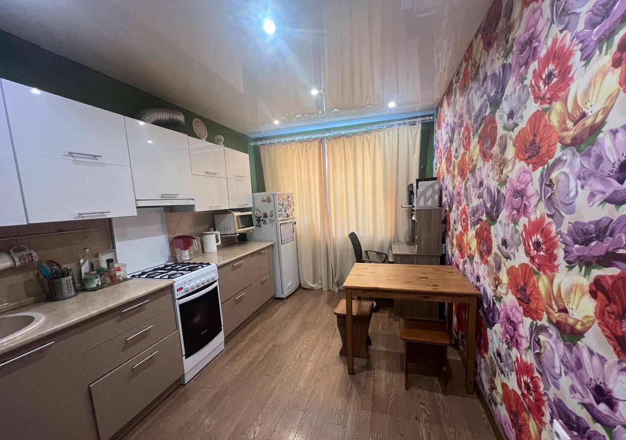 квартира г Каменск-Уральский ул Кутузова 48 фото 1