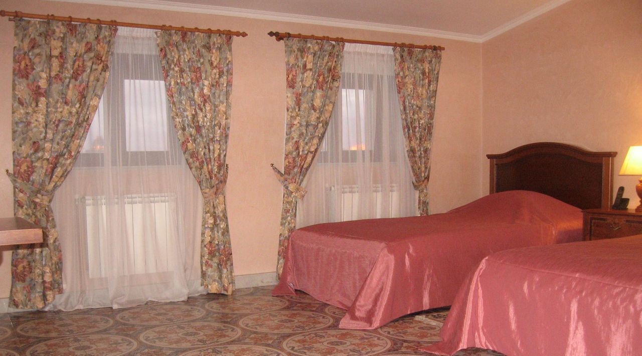 комната г Казань Кремлёвская ул Кремлевская 15 фото 1