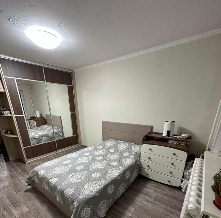 квартира г Омск р-н Центральный ул Челюскинцев 95 фото 13