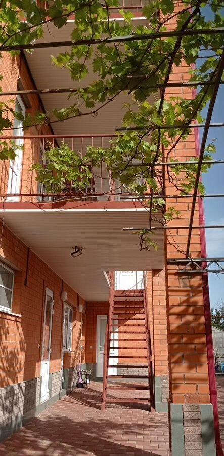 комната р-н Ейский г Ейск ул Центральная 60а фото 1