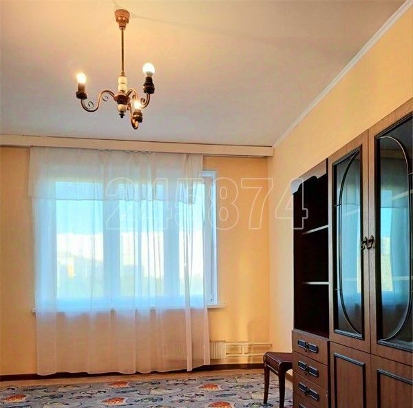 квартира г Москва метро Ясенево пр-кт Новоясеневский 13к/1 фото 3
