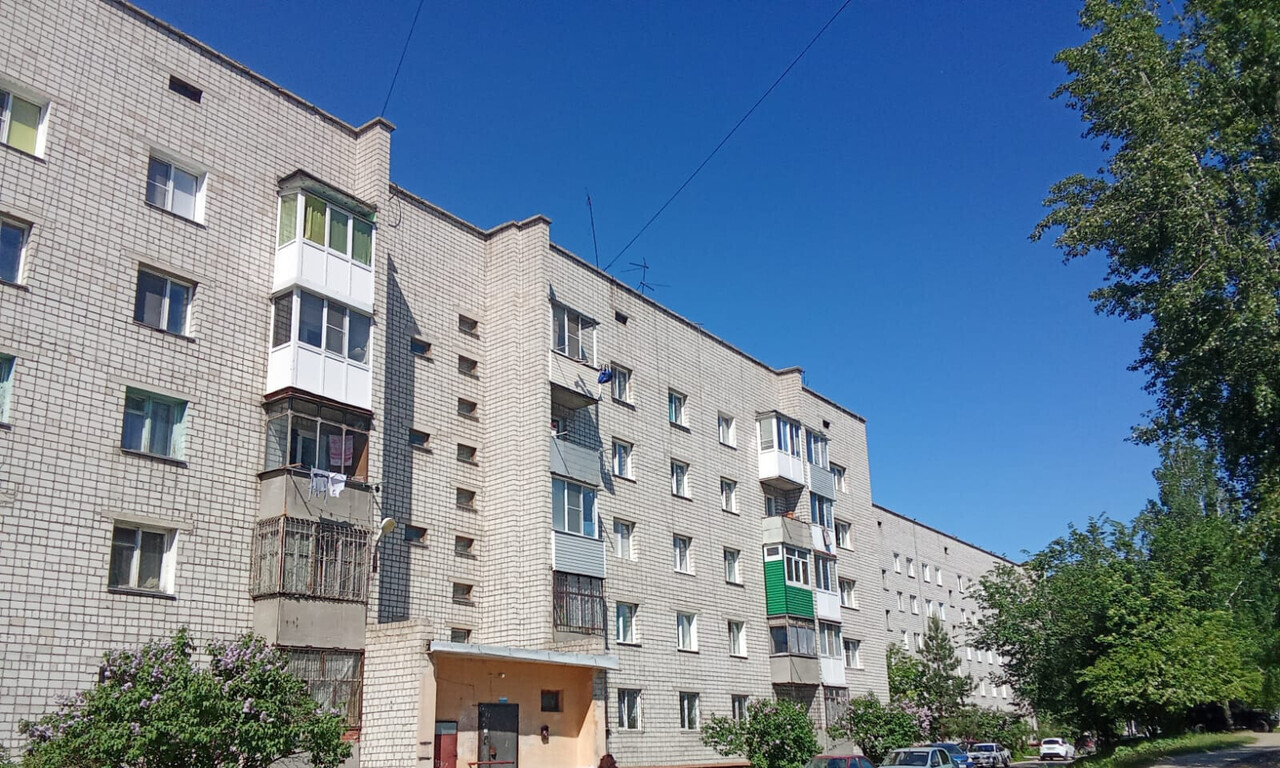 квартира г Новоалтайск ул Космонавтов 26 10-й м-н фото 1