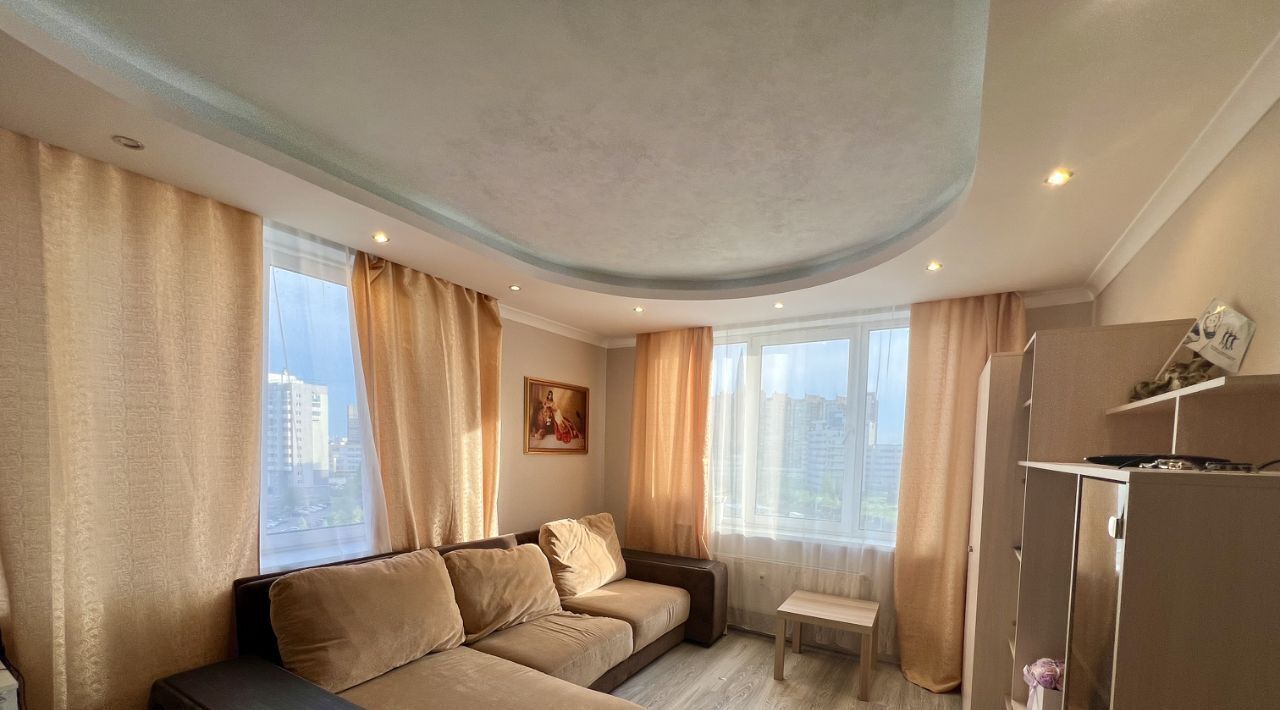 квартира г Санкт-Петербург ул Оптиков 45к/1 Беговая фото 1
