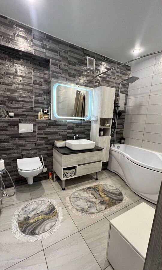 квартира г Губкинский р-н мкр № 13 67, Тюменская обл. фото 8