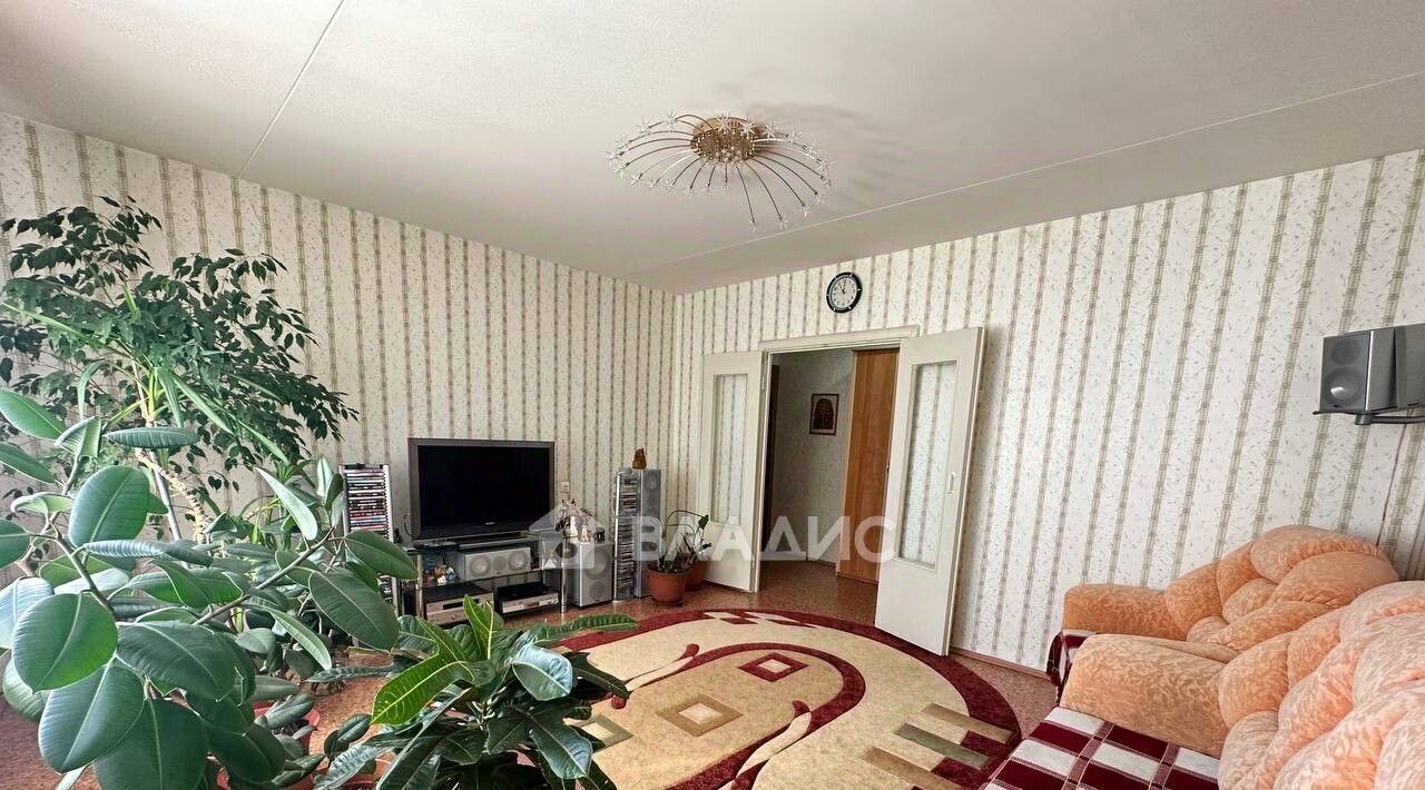 квартира р-н Нижнекамский г Нижнекамск ул Студенческая 14 фото 4