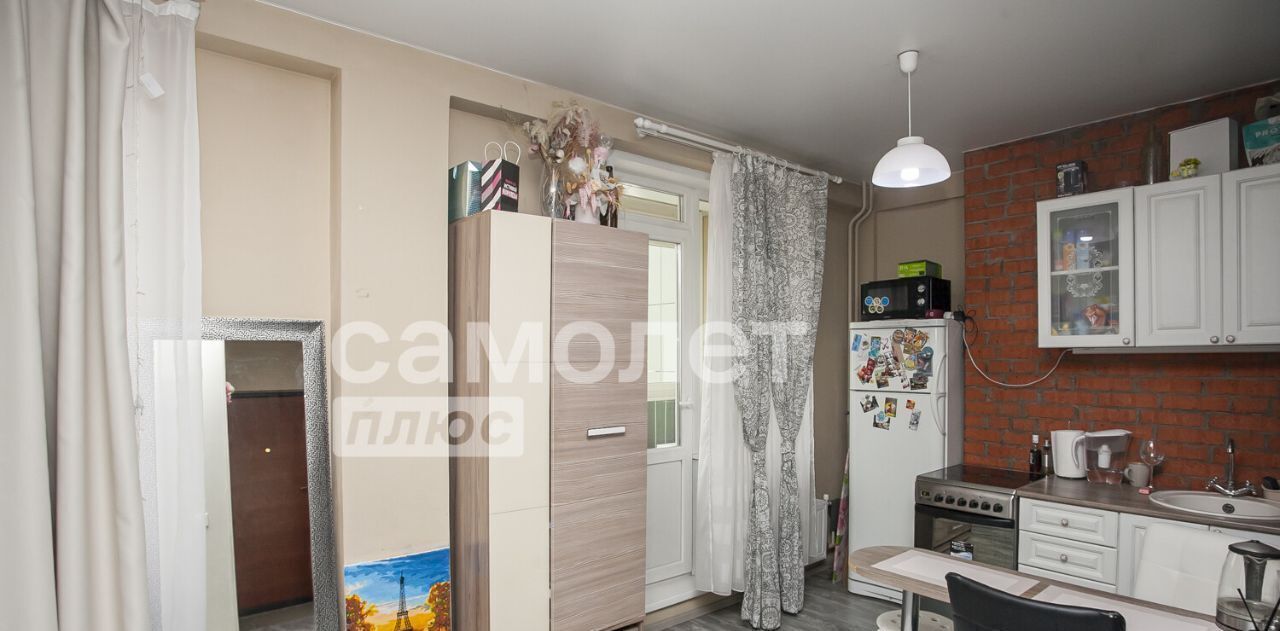 квартира г Кемерово р-н Заводский ул Сарыгина 37 фото 3