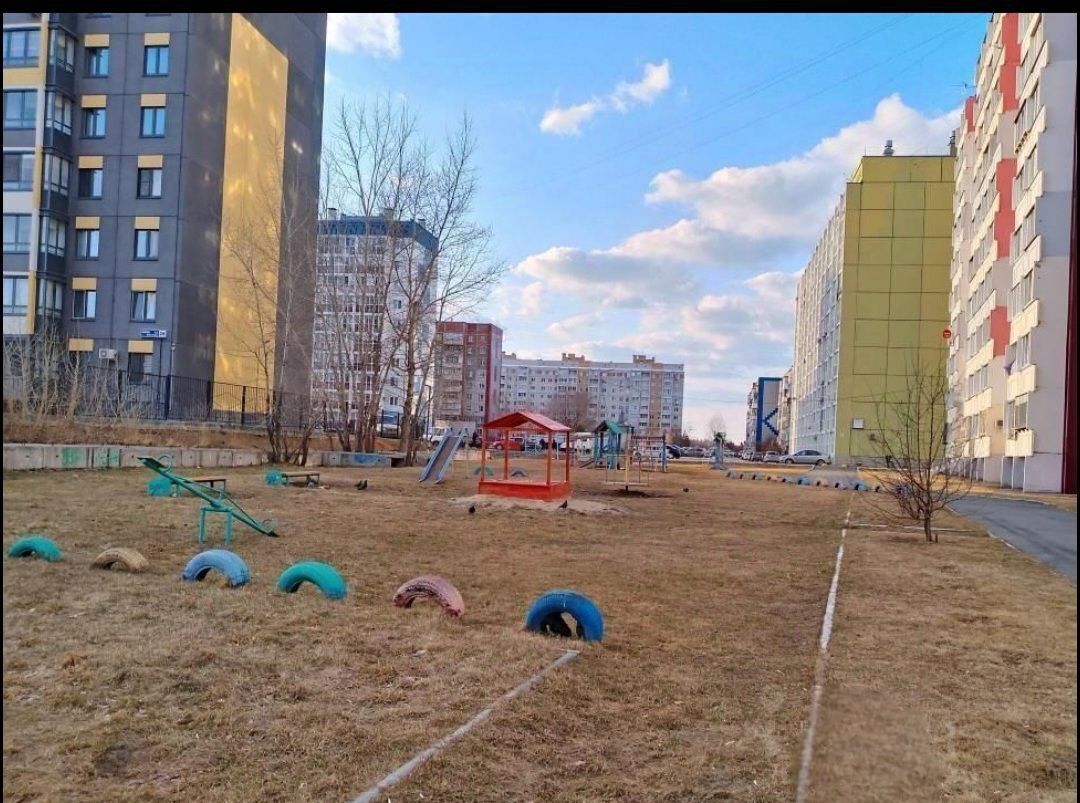 квартира г Курган мкр 7-й р-н Заозерный, жилой район Заозёрный, 15 фото 12