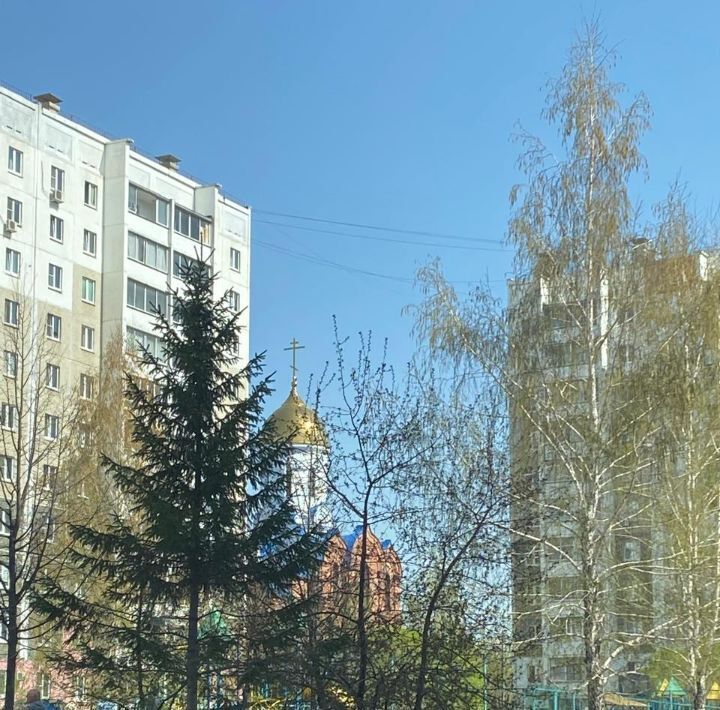 квартира г Челябинск р-н Калининский ул 40-летия Победы 31б фото 25