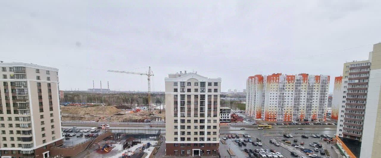 квартира г Сургут ул Ивана Захарова 15/1 30-й фото 34