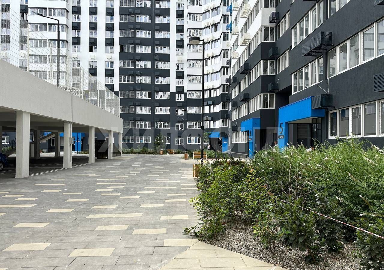 квартира г Новороссийск р-н Центральный ул Куникова 47г фото 19