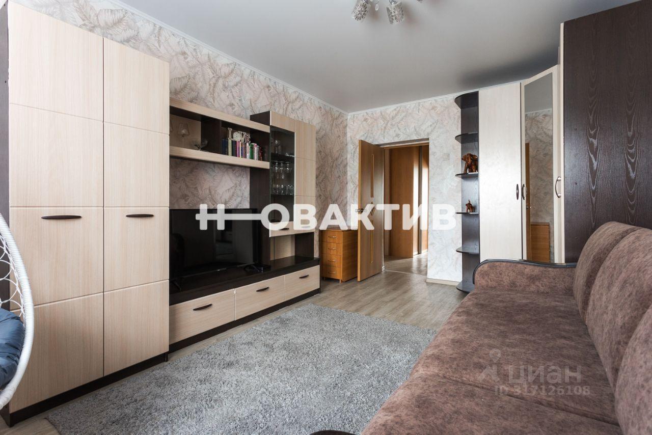 квартира г Новосибирск р-н Дзержинский ул Театральная 2а фото 4