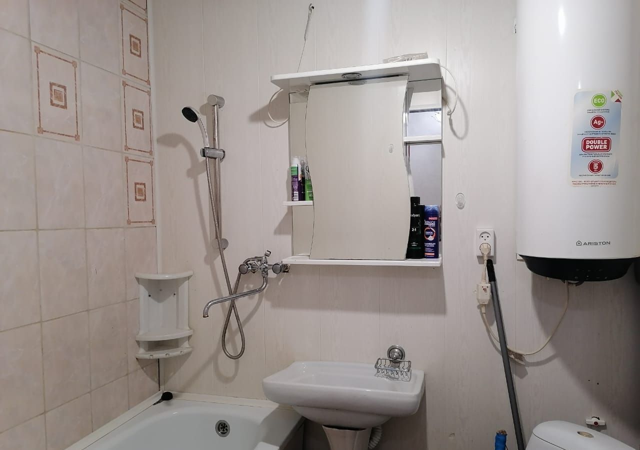 квартира г Саратов р-н Заводской ул Лопатина Гора 14к/1 фото 4