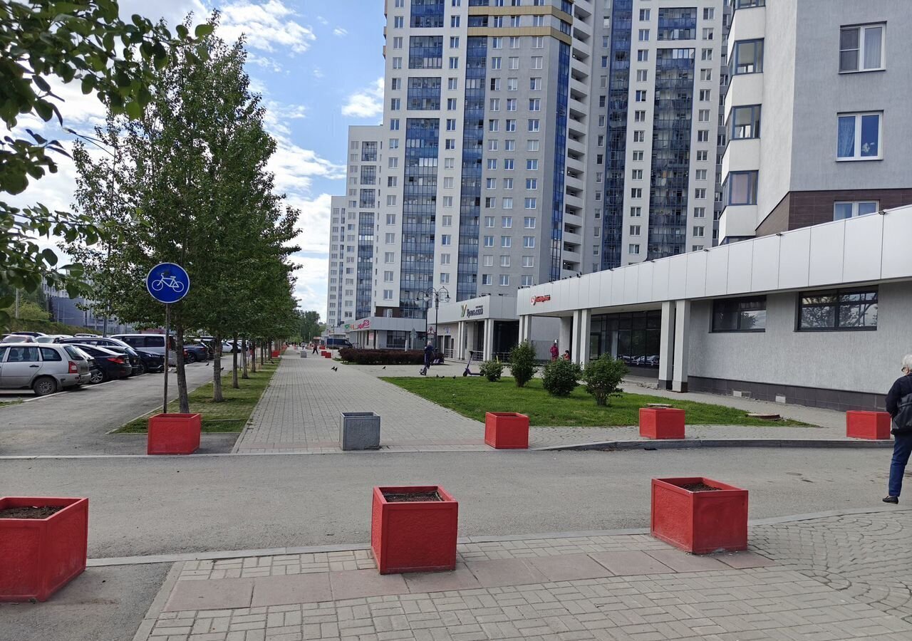 квартира г Екатеринбург р-н Кировский ул. Блюхера, 99 фото 3