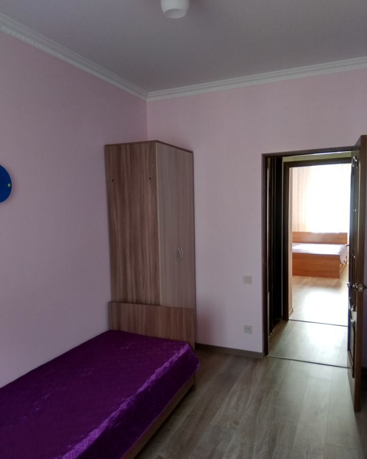 квартира г Симферополь Набережная ул., 85А/1 фото 12