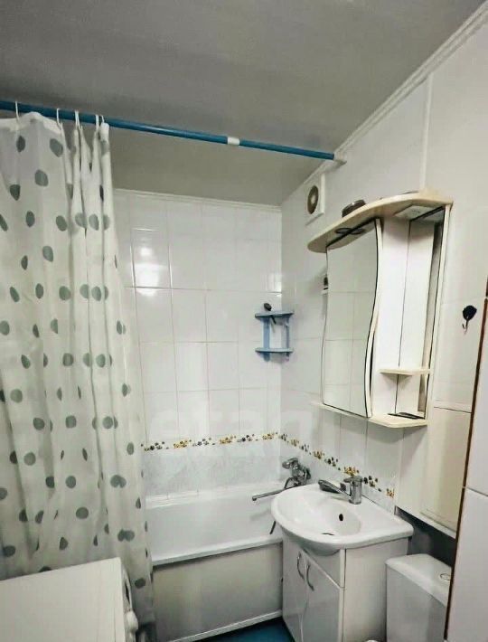 квартира г Оренбург р-н Центральный ул Туркестанская 4а фото 10
